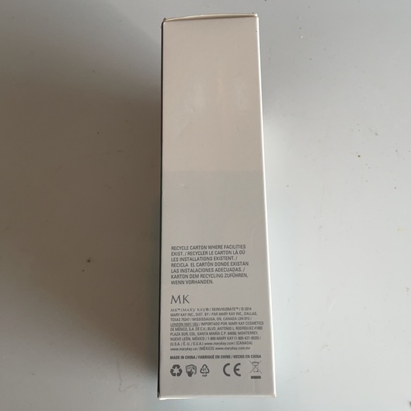 Mary Kay Cleansing brush & two brush heads AA batteries instructions - Picture 4 of 6